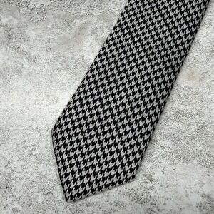 Tommy Hilfiger Silk Tie Mens One Size Black Houndstooth Silk-Blend Necktie